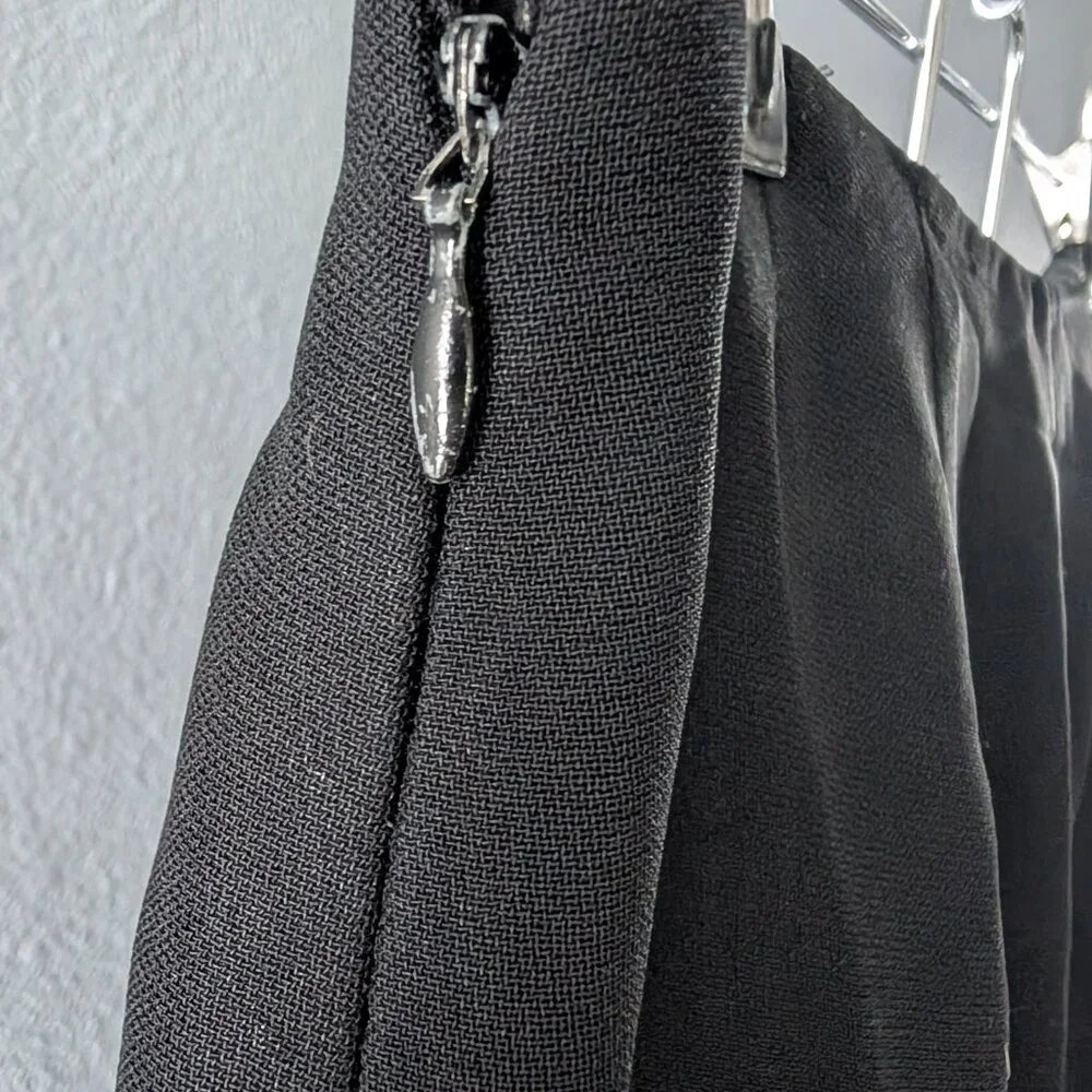 Vintage Women's Fully Lined Black Ann Taylor Side-Zip Pants Sz 2 - Picture 5 of 5